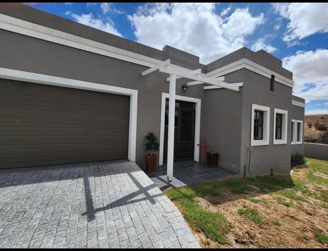 3 BEDROOM HOUSE FOR SALE IN GLEN LILLY